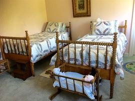 Pair twin spool beds