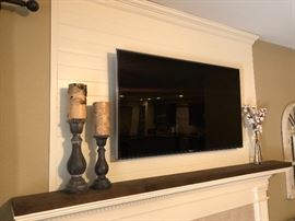 Samsung Flat Screen Smart TV