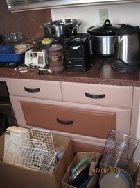 Small Appliances, Kitchen Ware