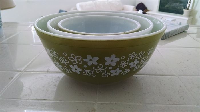 crazy daisy bowl set 
