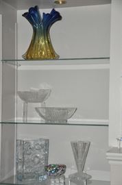 More great vintage, mid century and glass pieces.
