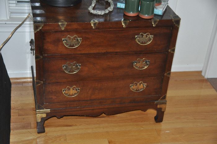 Vintage Henredon 3 drawer mahogany nightstand with brass detail, 26"w x 24"h x 19"d