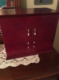 Lorrie Granier Jewelry Box (like new)