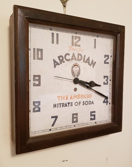 Original Arcadian Nitrate Of Soda Clock (Working)