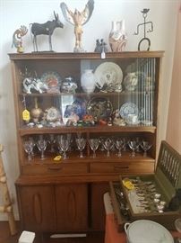 MID CENTURY MODERN BUFFET