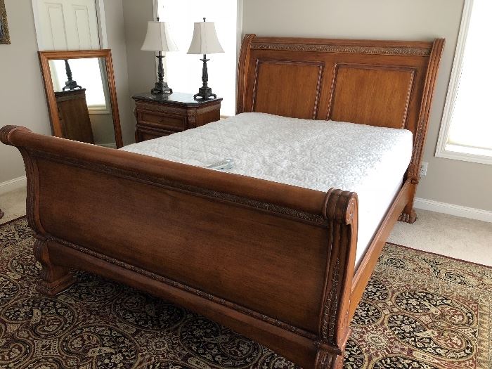 Wood Sleigh Bed & Select Comfort Mattress
