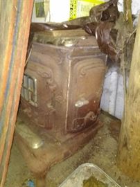 Antique wood/coal parlor heater