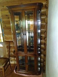 Pulaski china cabinet Made in Pulaski Virginia 