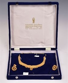 18k Gold Necklace and Earring Set