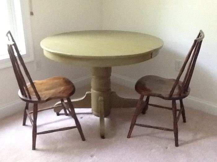 pedestal table and chairs