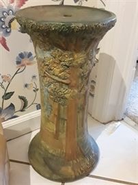 Weller ( I think) ceramic pedestal