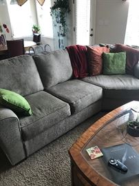 Like New Sectional- Grey