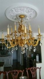 Guilded bronze/crystal chandelier