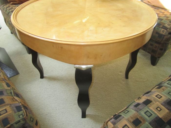 GREAT ROUND TABLE MAYBE CENTURY BRAND