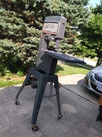 Band saw