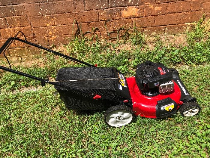 Almost New Murray Lawnmower 
