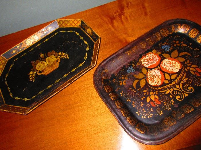  Late 18th, early 19th c. tole trays 