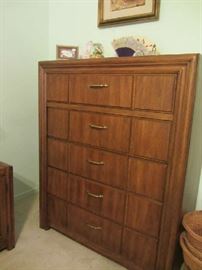 Thomasville Chest of Drawers