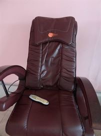 Zyon Massage Cushion Back PedicureSalon Chair, Mo ...