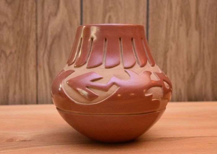 BUY IT NOW! $220 Red Ware Santa Clara Pottery, Signed by Sharon Naranjo Garcia (7" H)