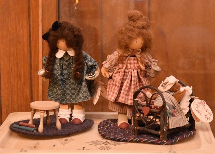 Primitive Wood Dolls / Figures