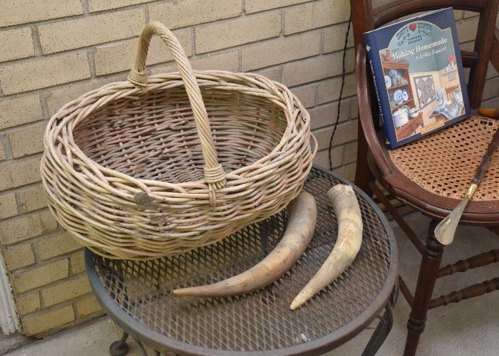 Gathering Basket, Animal Horns