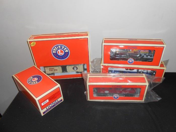 NIB Lionel train cars