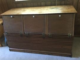 Primitive Storage Bin. Beautiful 