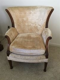 Mid Century Parlor Chair. Beautiful condition 