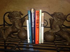 Foo dog bookends