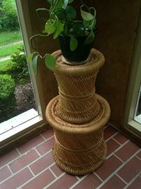 Stacked plant stands