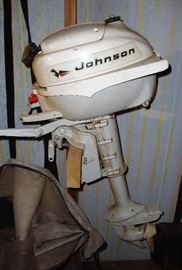 JOHNSON BOAT MOTOR 3 (SEE NEXT PIC)