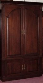 GORGEOUS MODERN MEDIA CABINET