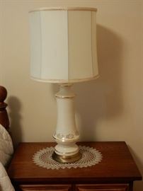 Lenox Style Table Lamp
