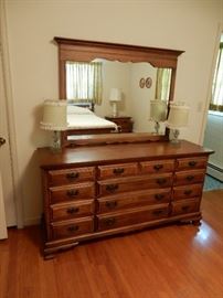 Oak Early American Style Dresser