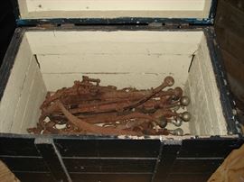 wood box, horse hanes