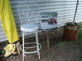 Cuisinart portable grill, wood baskets