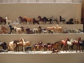 horse figurines