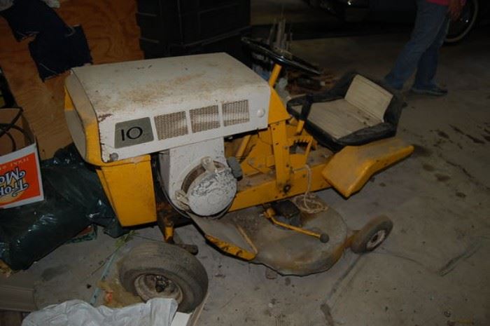 Vintage Cub Cadet Lawn Tractor