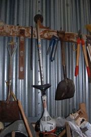 Stihl weedeater, yard tools