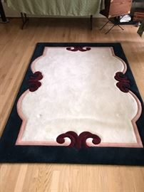 AREA RUG