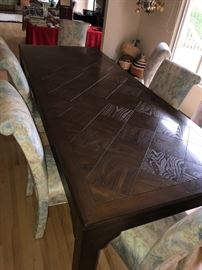 HENREDON MODERN LONG WOODEN TABLE -COMES WITH EXTRA LEAF
