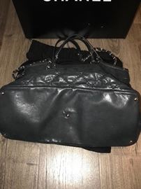 AUTHENTIC CHANEL BLACK SHIMMER LAMB SKIN LEATHER LARGE TOTE-COMES WITH BOX / CARD/RECEIPT (MINT CONDITION)