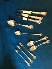 Towle 'Old Colonial'  sterling silver flatware