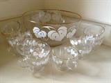 Anchor hocking punch bowl with 11 cups