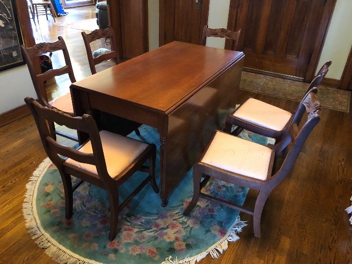 Vintage Drop Leaf Dining Table with 6 Chairs