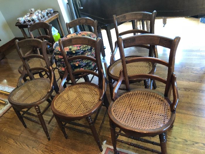 Vintage Wicker Chair 6 Piece
