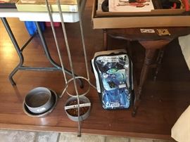 Fins!  Dog bowls,  bottom of stand