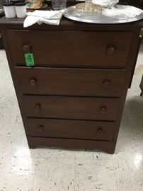 Chest of drawers