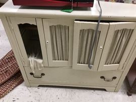 Console cabinet